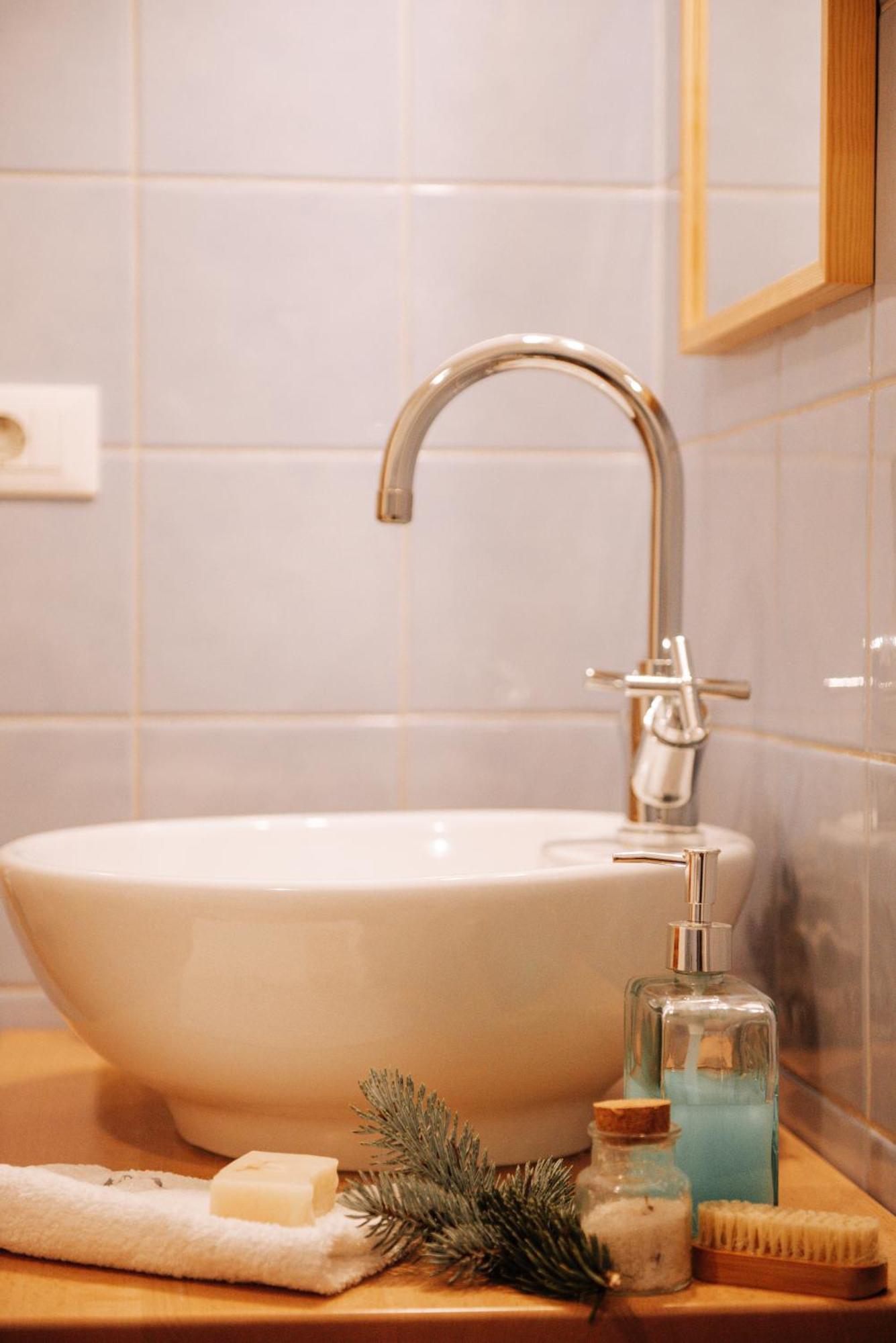 Na Kupcku Estate "Nature Reatreat & Wellness" Idrija Bagian luar foto